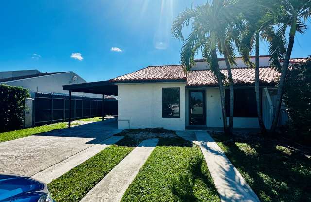 9630 Sw Grand Canal Dr photos photos