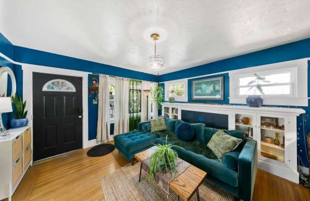 4080 2nd Avenue Gallery 2
