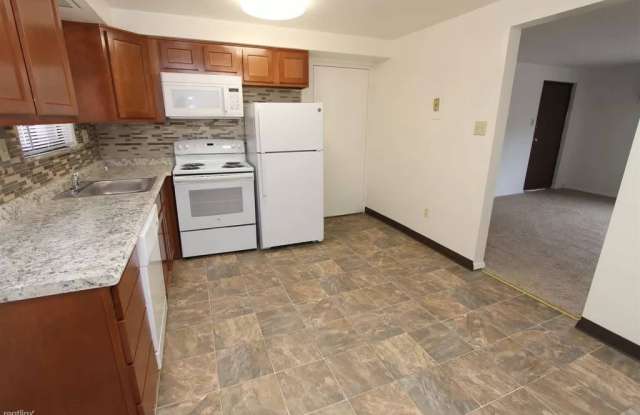 246 ELLIOTT ROAD photos photos