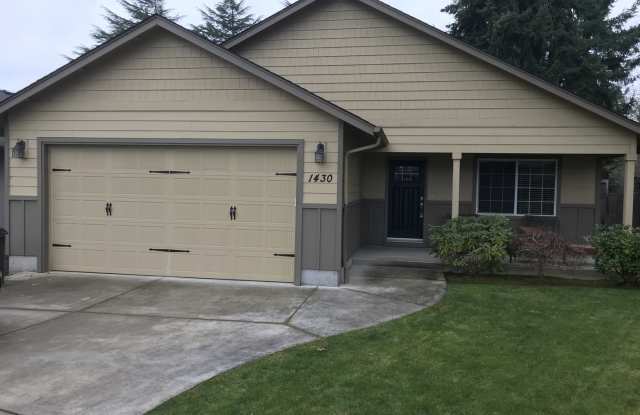 3 bedroom 2 bath Cal Young Home photos photos