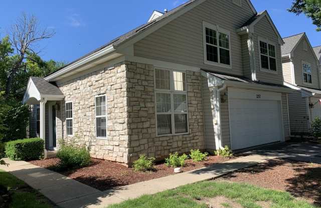 257 Rainier Way photos photos