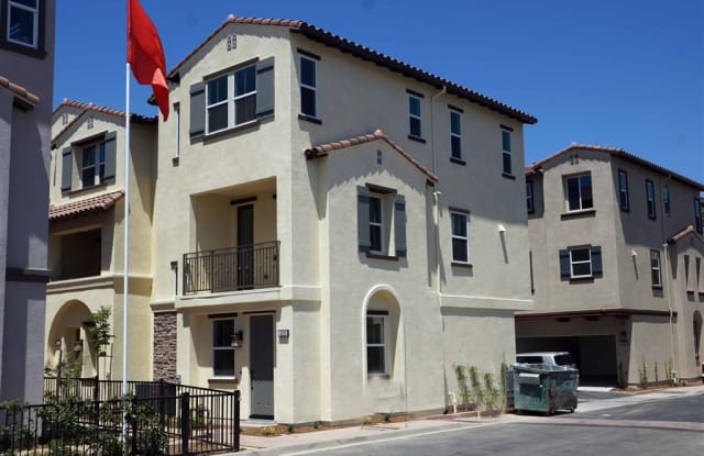 4216 Mission Ranch Way - 4216 Mission Avenue, Oceanside, CA 92058