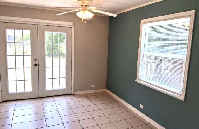 1109 Elyse Drive Gallery 4