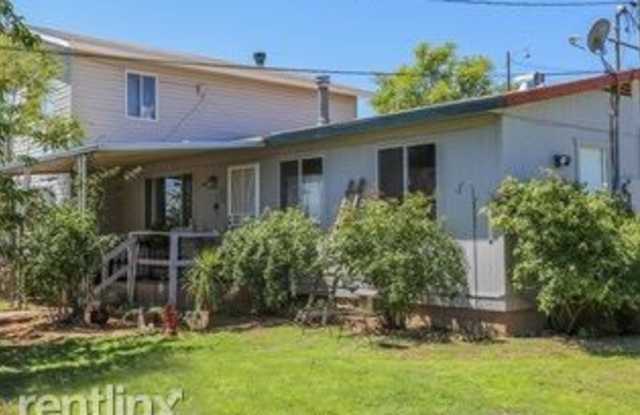 114 W Head St B - 114 West Head Street, Camp Verde, AZ 86322
