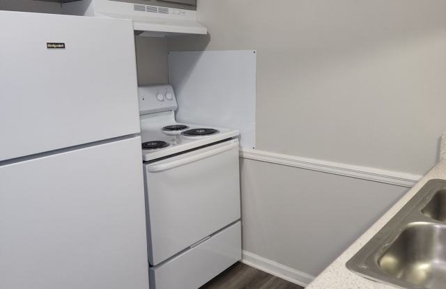 Wonderful Neighborhood Close to Wake Forest And Downtown Winston Salem! Gallery 2