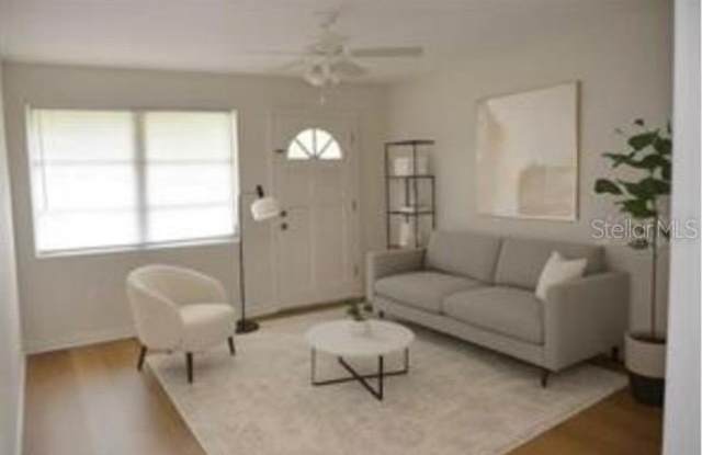 206 W HANCOCK STREET photos photos