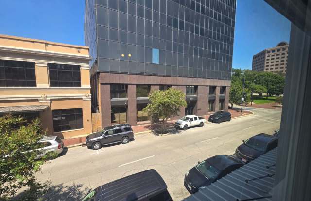 106 S Main St photos photos