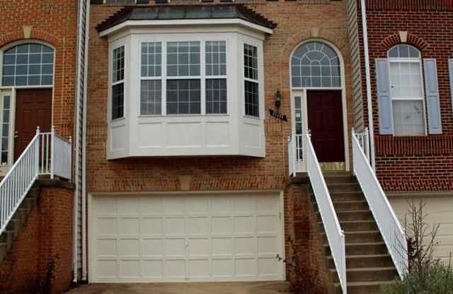 21245 LONDON BRIDGE TER - 21245 London Bridge Terrace, Ashburn, VA 20147