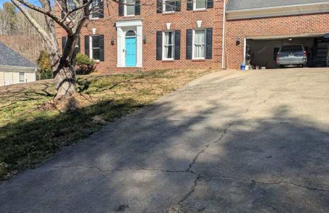 182 37th Avenue Place Northwest photos photos