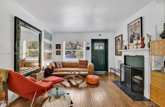 435 NE 86th St photos photos