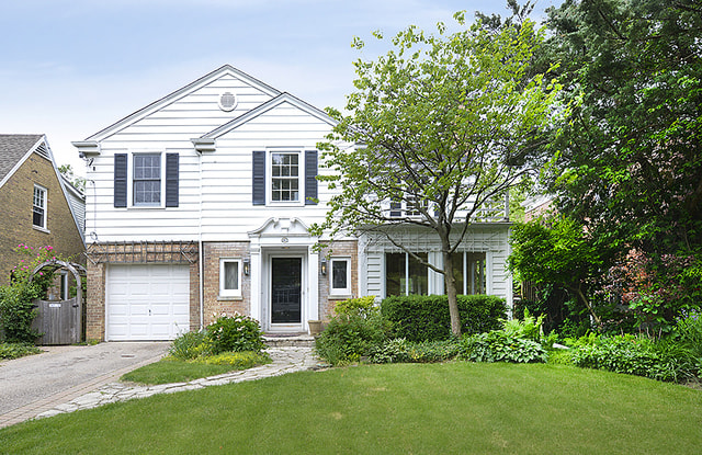 82 Warwick Road - 82 Warwick Lane, Winnetka, IL 60093