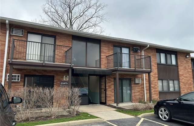 23875 David Drive unit: 106 photos photos