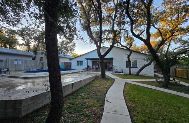 8410 Shallow Creek Drive photos photos