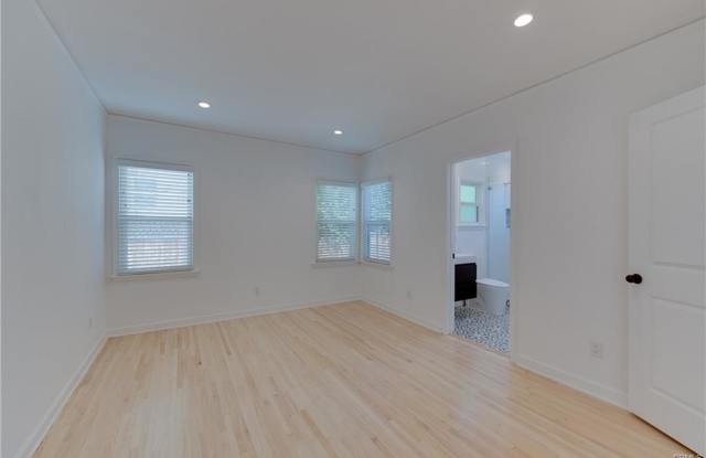 1040 Havenhurst Drive - 1040 Havenhurst Drive, West Hollywood, CA 90046
