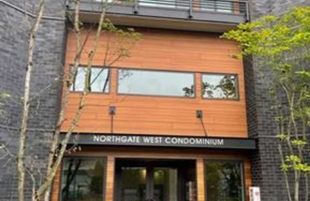 Top-Floor 2-bed, 2-bath Condo with Modern Updates! photos photos Top-Floor 2-bed, 2-bath Condo with Modern Updates! photos photos