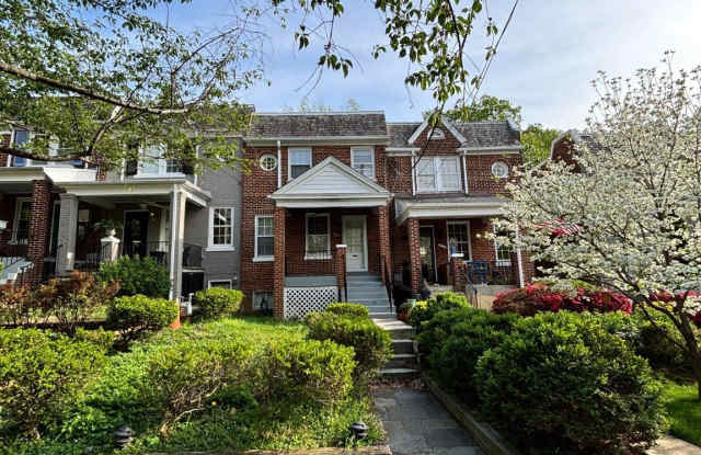 3756 W Street NW photos photos