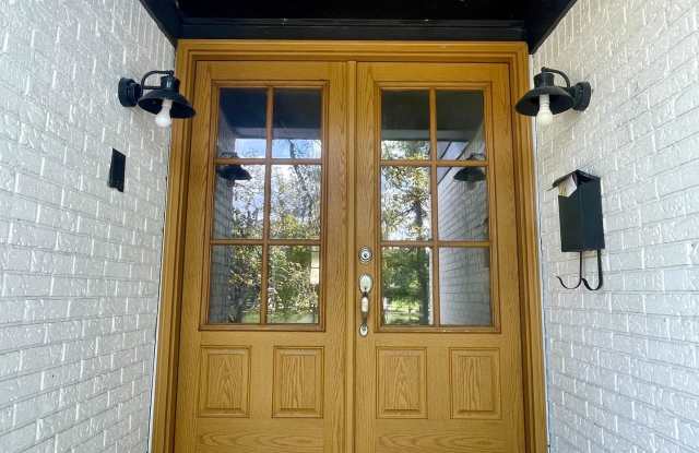 Rare, first class rental! Gallery 4
