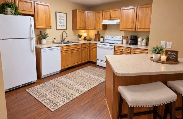 Park Place Condominiums - 7001 Gallery 3