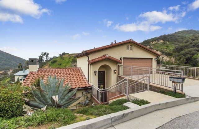 2578 Cascadia Drive - 2578 Cascadia Drive, Glendale, CA 91206