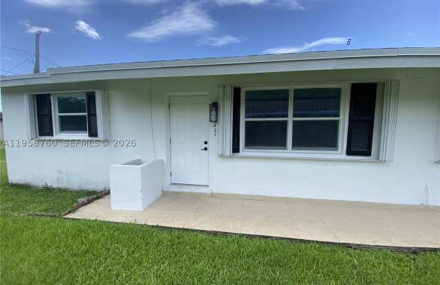 25423 SW 107th Ct Gallery 2