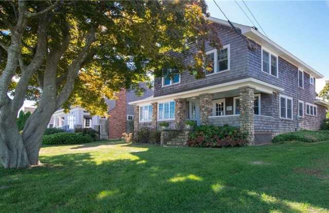 106 East Shore Avenue - 106 East Shore Avenue, Groton Long Point, CT 06340