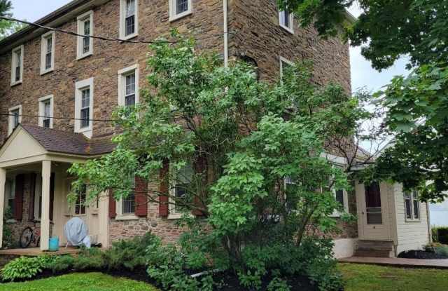 1926 HILLTOWN Pike unit: 4 - 1926 Hilltown Pike, Bucks County, PA 18944