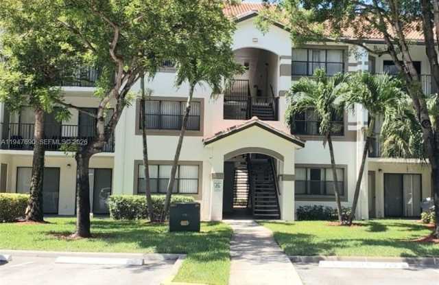 630 S Park Rd - 630 South Park Road, Hollywood, FL 33021