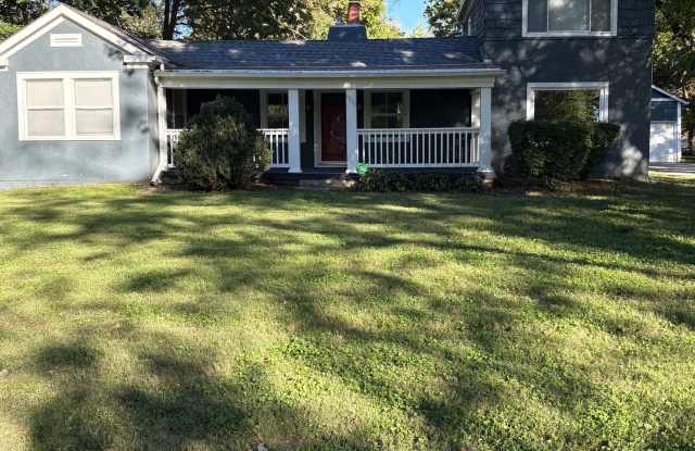 A beautiful 3 bedroom 2 bath in a quiet neighborhood. Gallery 1