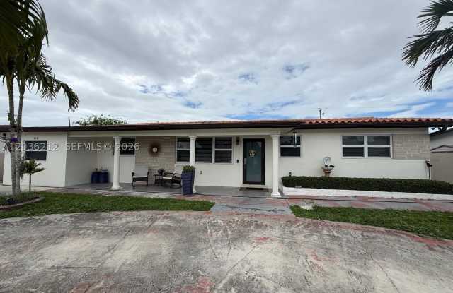 875 W 72nd Pl photos photos