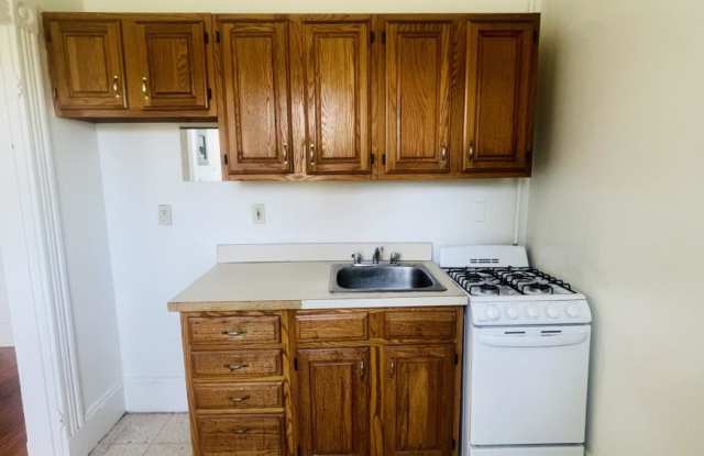 14 Palace Rd. photos photos