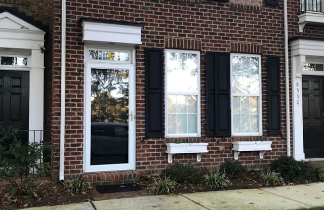 8554 Beaver Creek Dr - 8554 Beaver Creek Drive, Charlotte, NC 28269