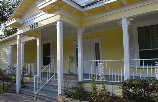 1403 Bonham Street Gallery 2