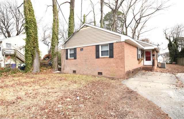 6252 Edward Street - 6252 Edward Street, Norfolk, VA 23513