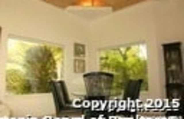2 Amber Glen Gallery 2
