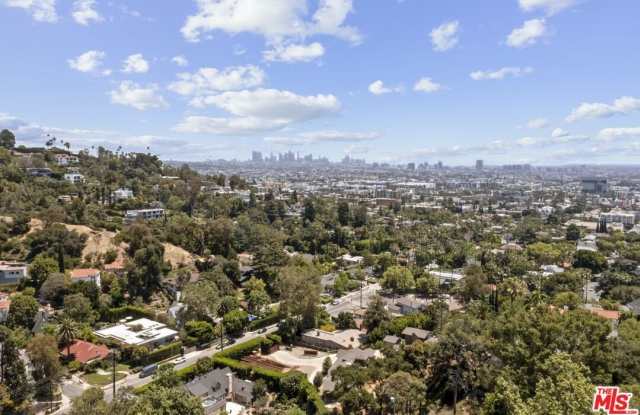 5940 Manola Way Gallery 3