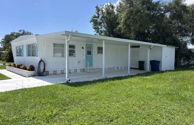 3645 Edam St photos photos