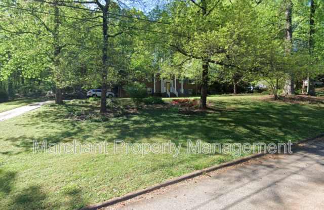 8 Laconia Drive Gallery 1
