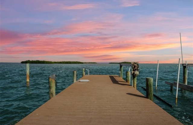 4138 GULF OF MEXICO DRIVE - 4138 Gulf of Mexico Drive, Longboat Key, FL 34228