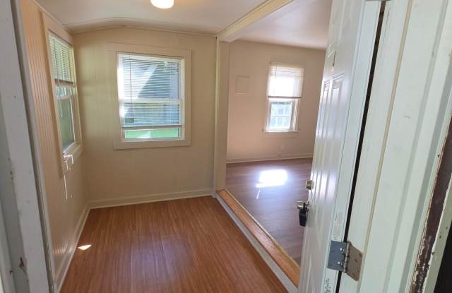 4 Storybrook Lane W Gallery 3