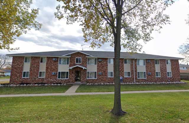 7501 W. Green Tree Rd. photos photos