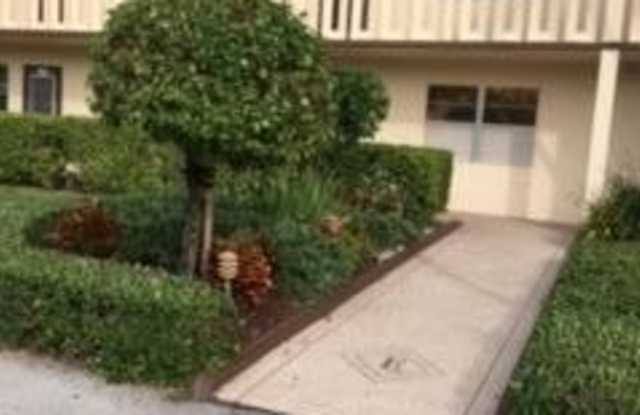 1094 Wolverton E - 1094 Wolverton East, Palm Beach County, FL 33434