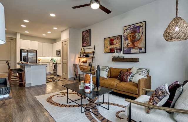 Alexan Braker Pointe photos photos