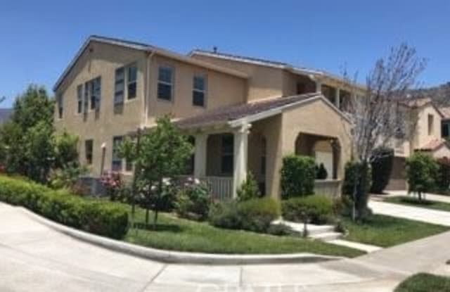 579 E Boxwood Lane - 579 Boxwood Lane, Azusa, CA 91702