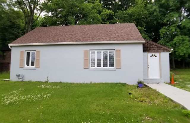66 American Legion Way Gallery 2