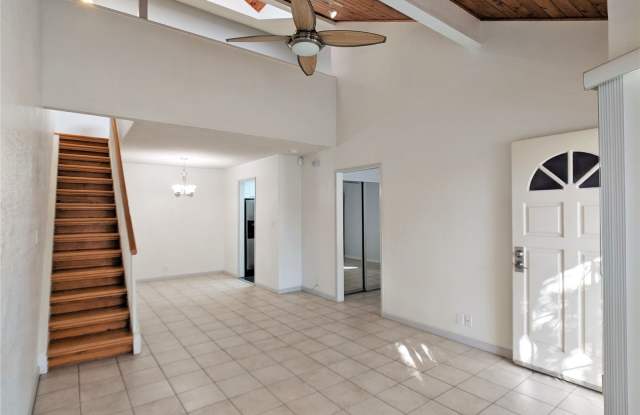 328 Mananai Place photos photos