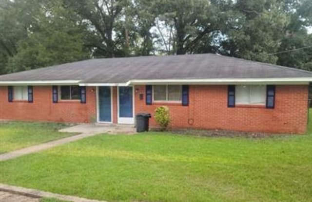 325 Santa Anita Drive - 327 - 325 Santa Anita Drive, Starkville, MS 39759
