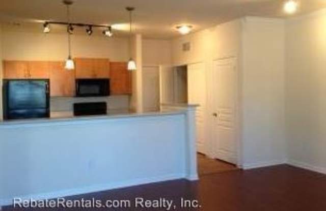 8290 Gate Parkway #1404 Gallery 3