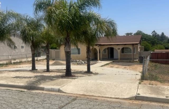 1138 Magnolia Ave - 1138 Magnolia Avenue, Beaumont, CA 92223