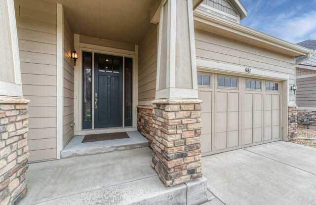 681 East Dry Creek Circle Gallery 3