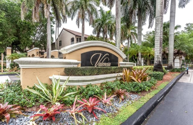 10030 NW 44th Ter - 10030 Northwest 44th Terrace, Doral, FL 33178